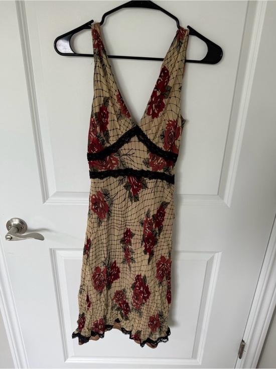 Laundry By Shelli Segal Dresses & Skirts - Laundry By Shelli Segal Y2K Vintage Silk Floral Lace Dress